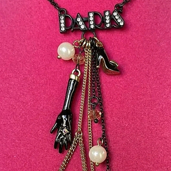RARE Vintage! BETSEY JOHNSON Paris Is Always A Good Idea Drop Charm Necklace. - Picture 11 of 17